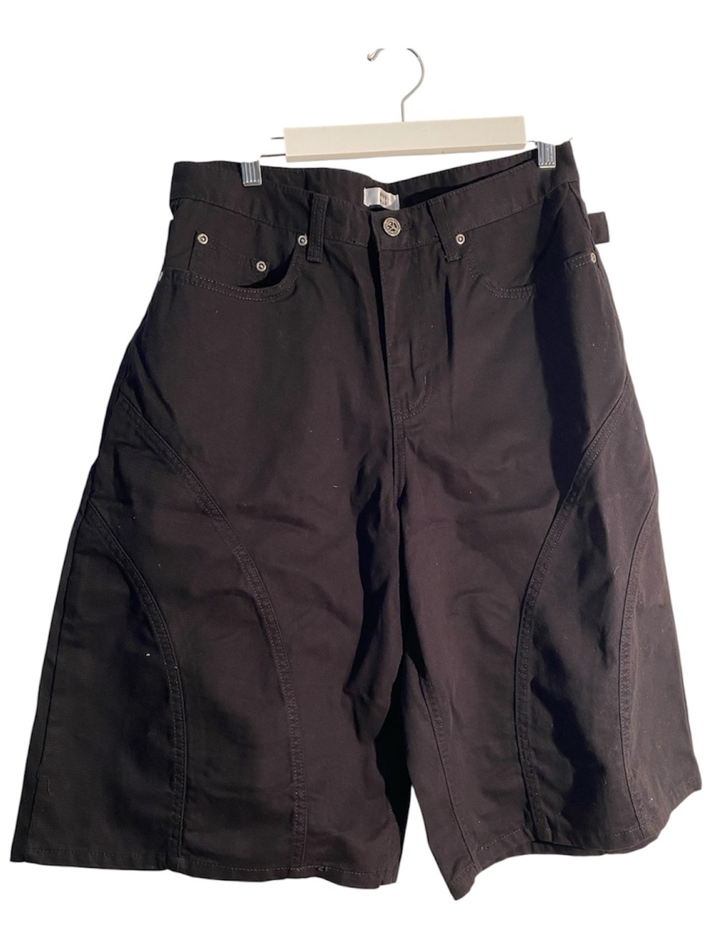 I will stage Men's Black bermuda shorts with Multi-Pocket Utility Design size M